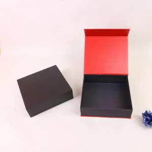 Collapsible Gift Boxes with Magnetic Closure